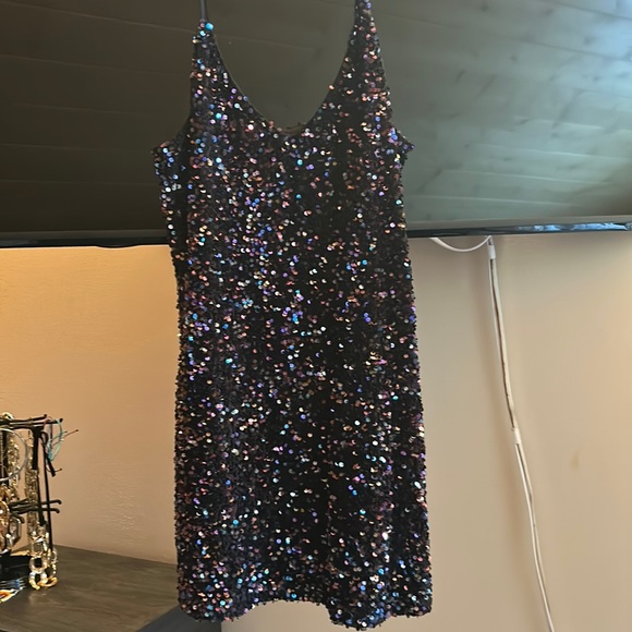 EUC Party Dress-worn a few hours 😇 - Picture 4 of 6